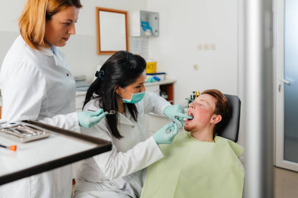 Best Cracked Tooth Emergency Dentist  in Five Corners, WA